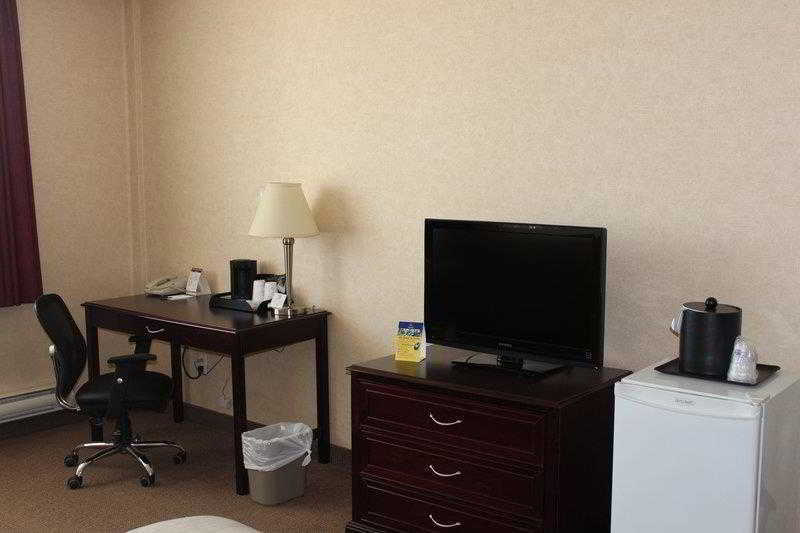 Best Western Plus Durham Hotel & Conference Centre Ошауа Стая снимка