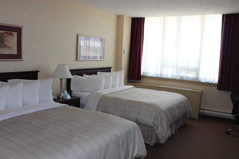 Best Western Plus Durham Hotel & Conference Centre Ошауа Стая снимка