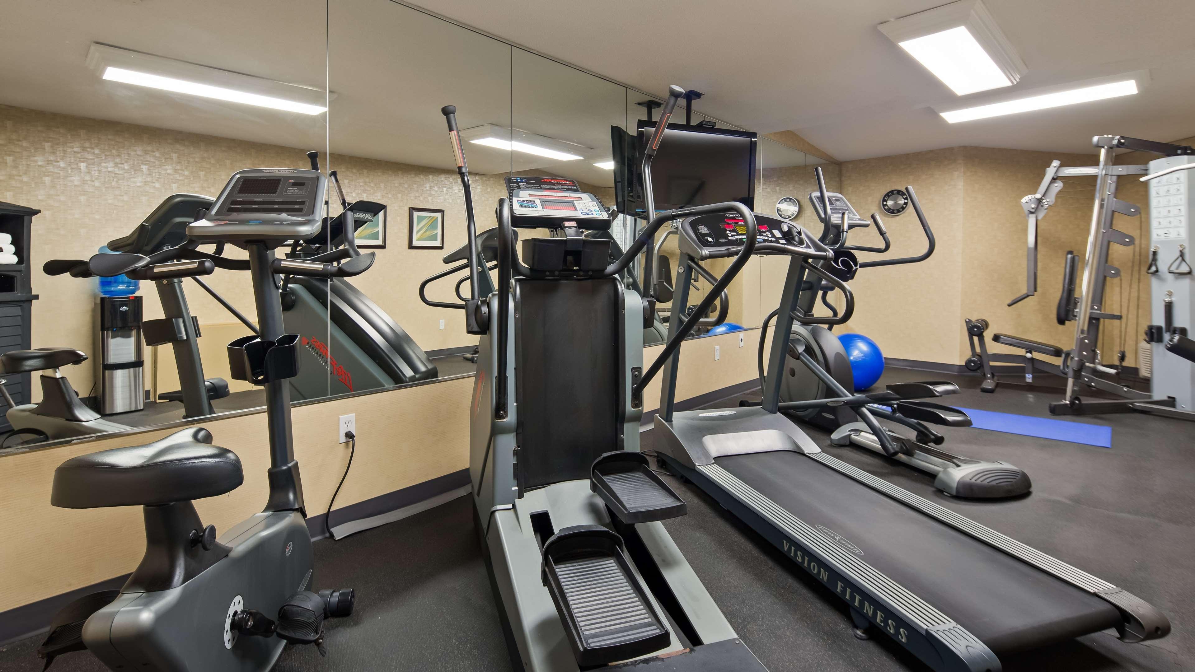Best Western Plus Durham Hotel & Conference Centre Ошауа Екстериор снимка