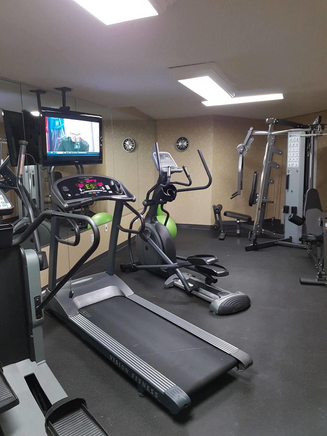 Best Western Plus Durham Hotel & Conference Centre Ошауа Екстериор снимка